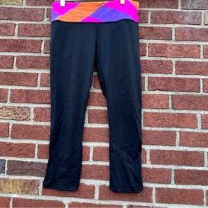 Lululemon Womens Wunder Under Cropped Leggings Black Multicolor Waist Size 6
